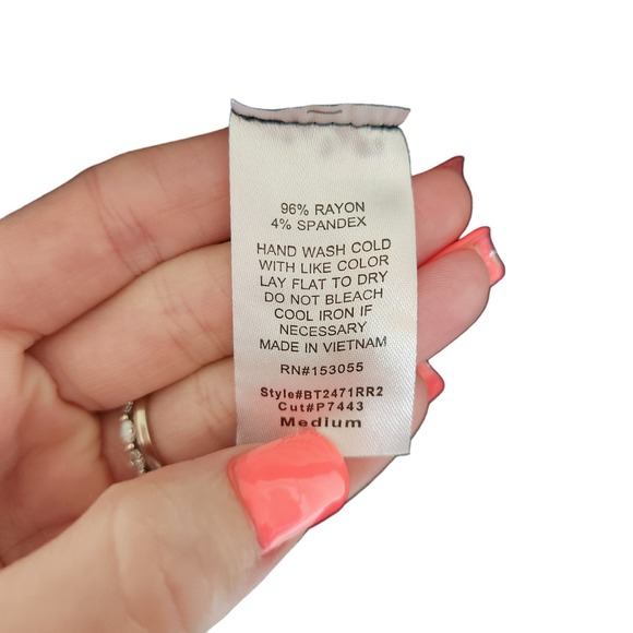 Absolutely Famous Neutral Tie Dye 3/4 Sleeve Top Size Small - Picture 11 of 11